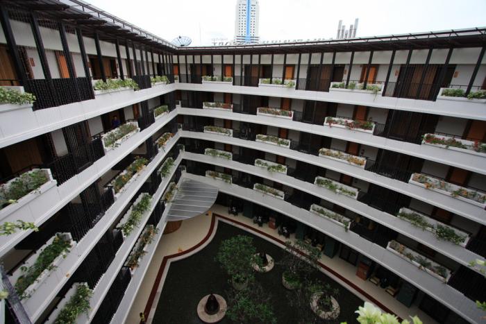 Millennium Resort Patong Phuket - Internal Courtyard