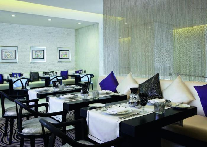 Sofitel Abu Dhabi Corniche - Restaurant