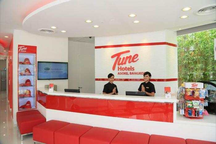 Tune Hotel Asoke Bangkok - Hotel Reception
