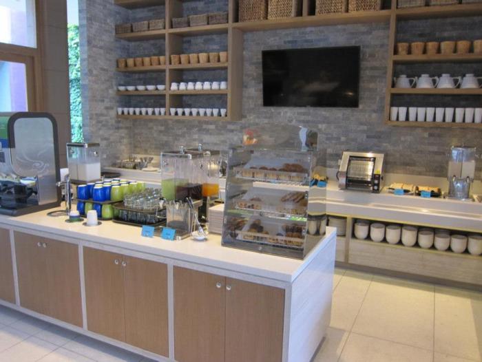 Holiday Inn Express Phuket Patong Beach Central - Restraurant