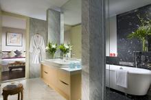 Ascott Raffles Place Singapore - Premier Suite Bathroom