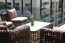 Hansar Bangkok - Pool Lounge