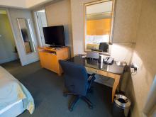 Le Meridien Kuala Lumpur Hotel - Club Room Work Desk