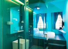 Wanderlust Hotel Singapore - Pantone Room