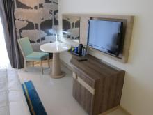 Holiday Inn Express Phuket Patong Beach Central - Room Interior